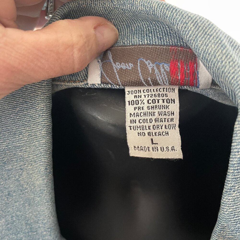 Cropped/Swing Jean Jacket - Picture 4 of 6
